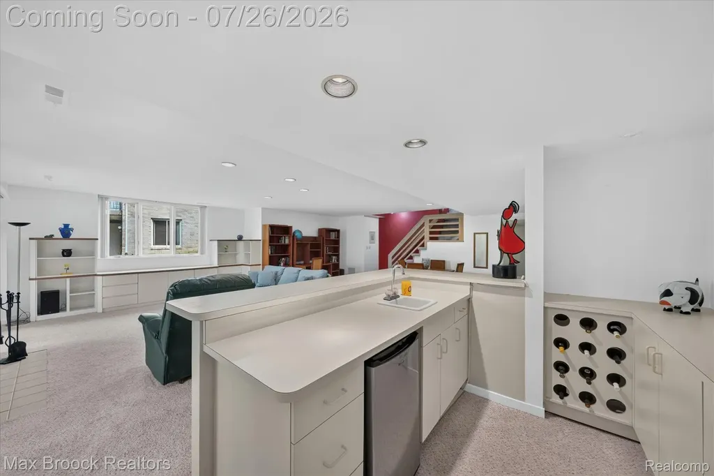 6647 Pleasant Lake Court West Bloomfield Charter Township MI 48322