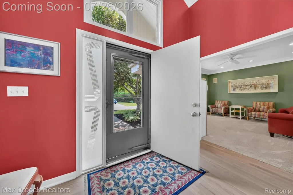 6647 Pleasant Lake Court West Bloomfield Charter Township MI 48322