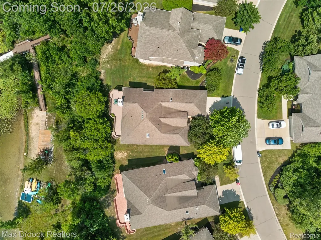 6647 Pleasant Lake Court West Bloomfield Charter Township MI 48322