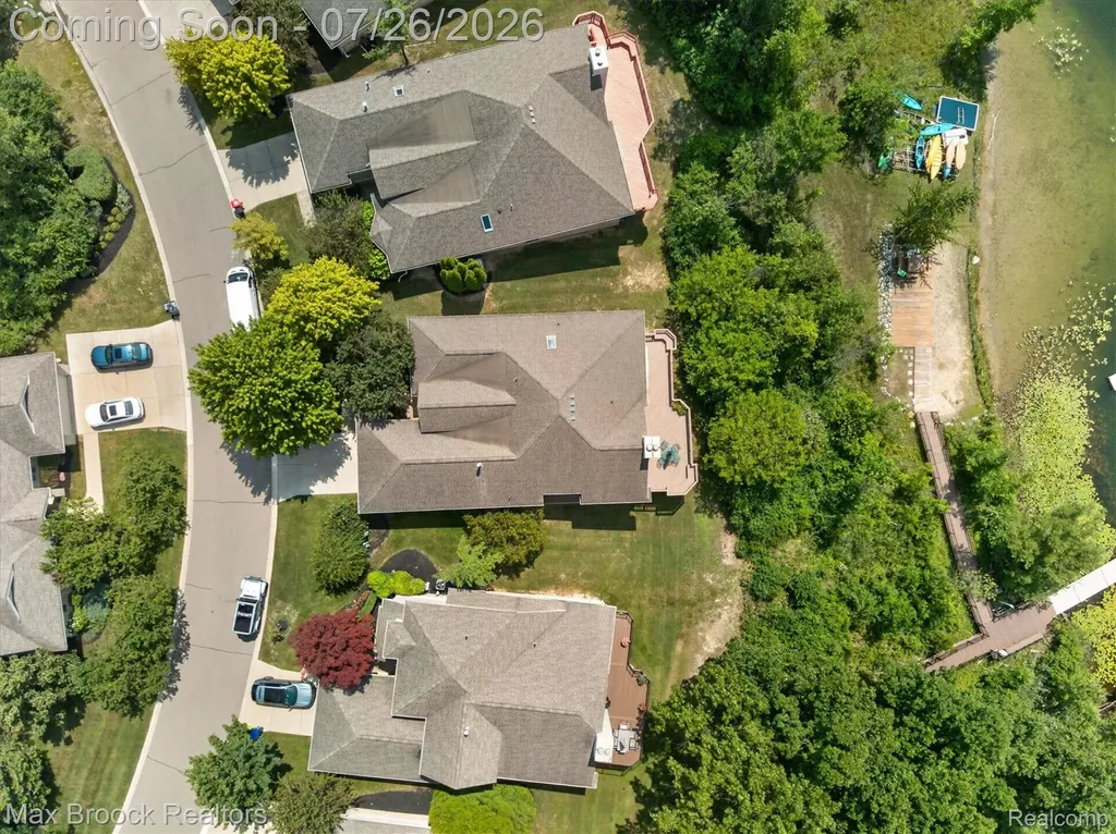 6647 Pleasant Lake Court West Bloomfield Charter Township MI 48322