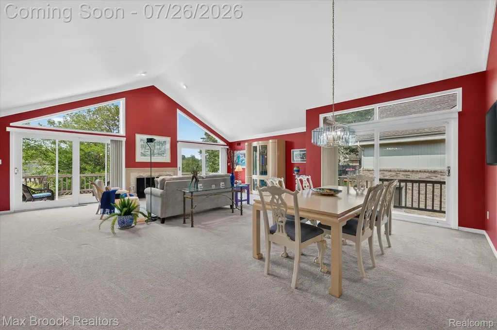 6647 Pleasant Lake Court West Bloomfield Charter Township MI 48322