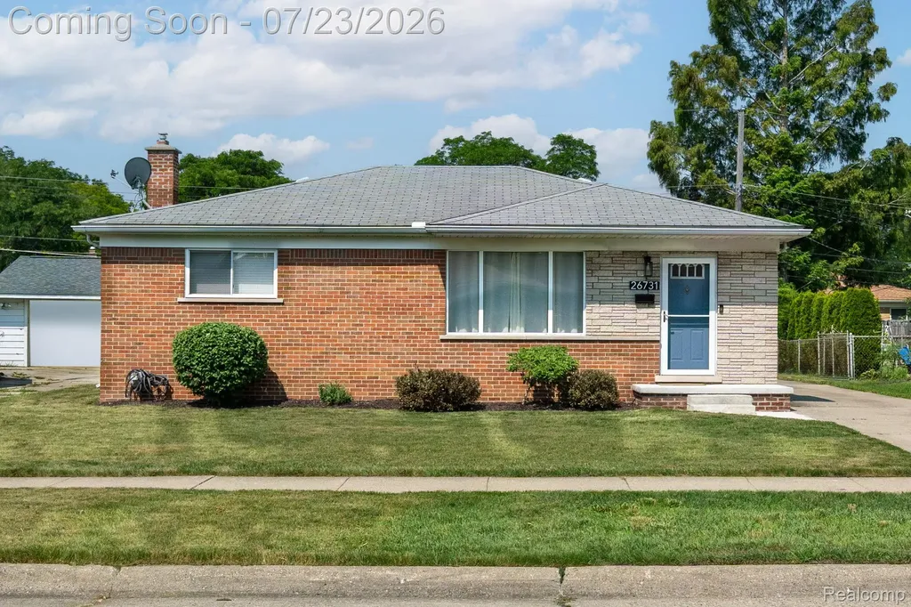 26731 Kelsey Drive Warren City MI 48091