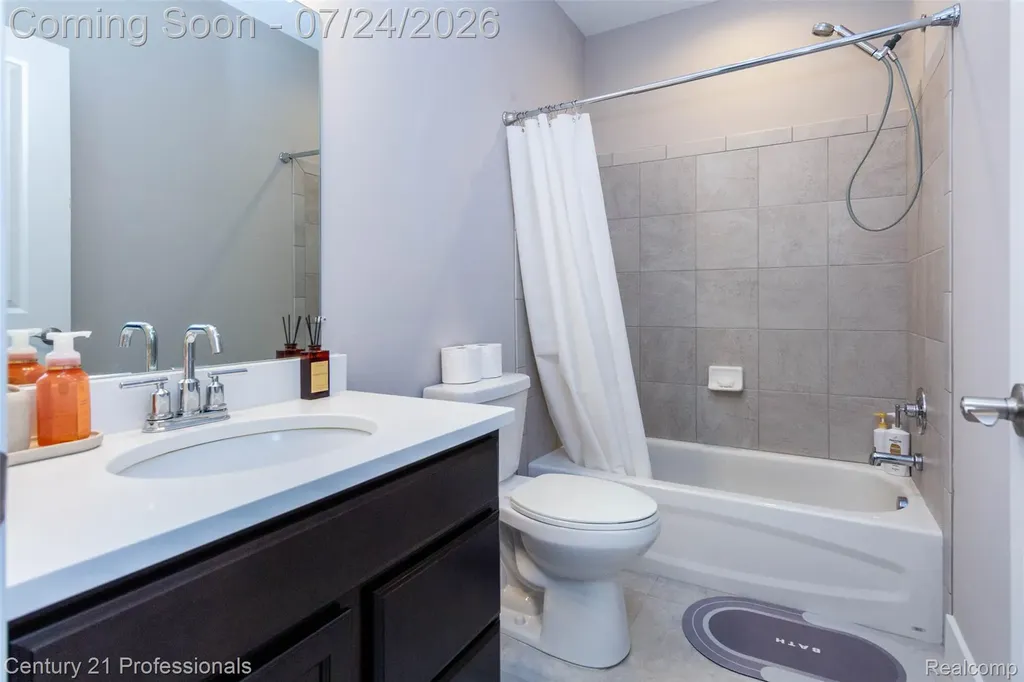 17242 Garden Ridge Lane Northville Township MI 48168