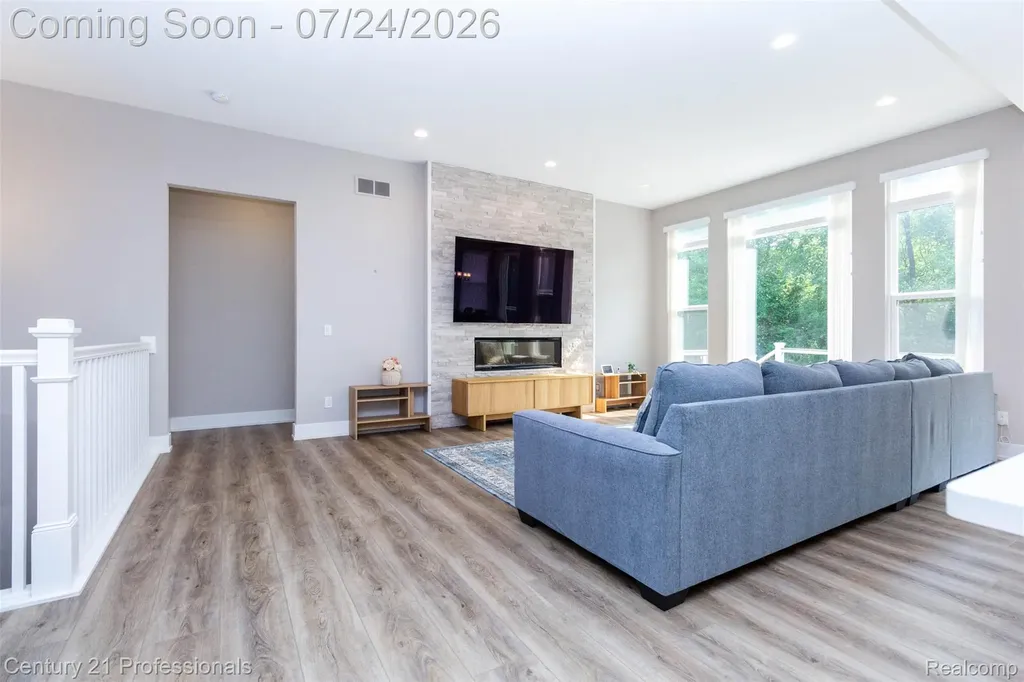 17242 Garden Ridge Lane Northville Township MI 48168