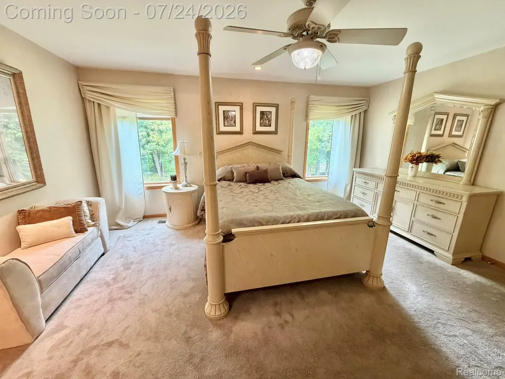 2547 S Shore Drive Flint Charter Township MI 48433