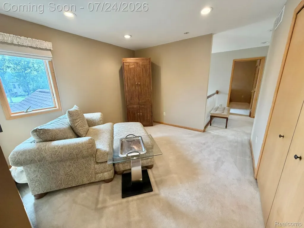 2547 S Shore Drive Flint Charter Township MI 48433