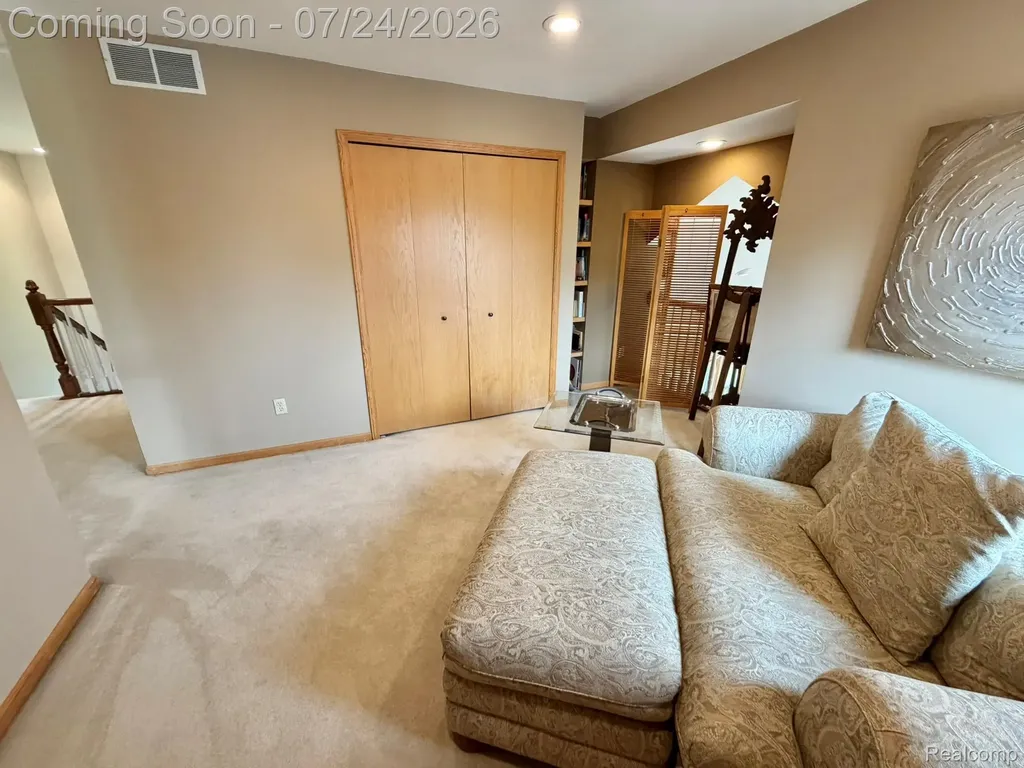 2547 S Shore Drive Flint Charter Township MI 48433
