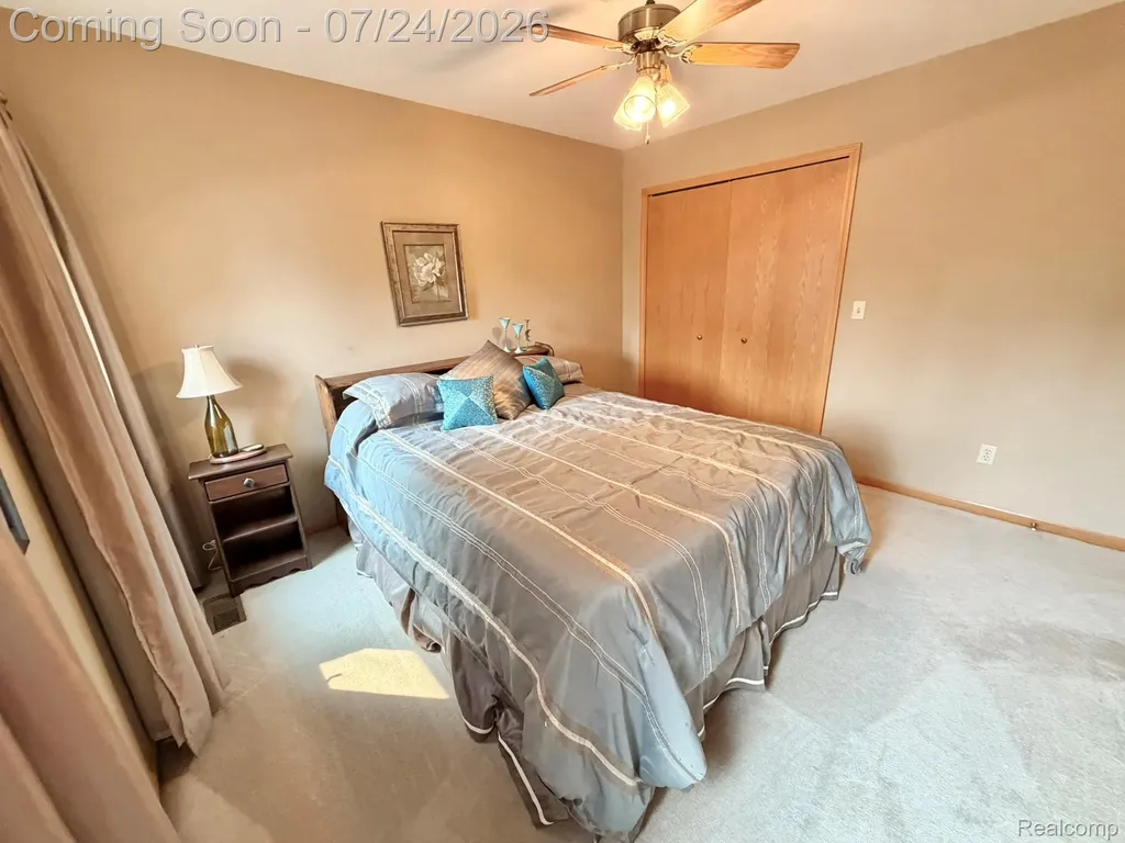 2547 S Shore Drive Flint Charter Township MI 48433