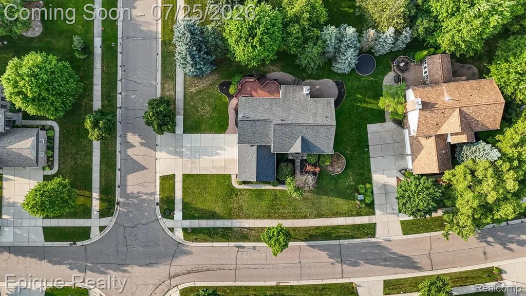 1909 Catlin Drive Rochester City MI 48306