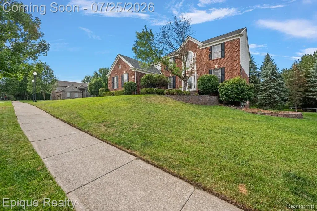 1909 Catlin Drive Rochester City MI 48306