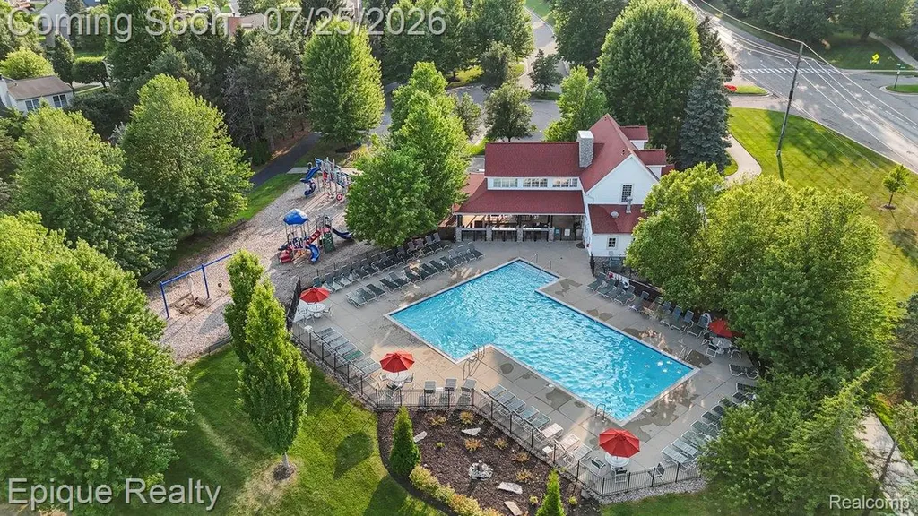 1909 Catlin Drive Rochester City MI 48306