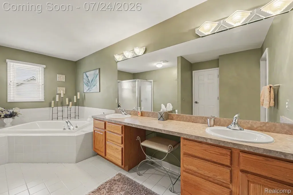 12201 Chandler Drive Plymouth Charter Township MI 48170