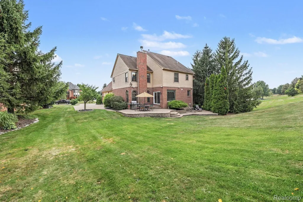 12201 Chandler Drive Plymouth Charter Township MI 48170