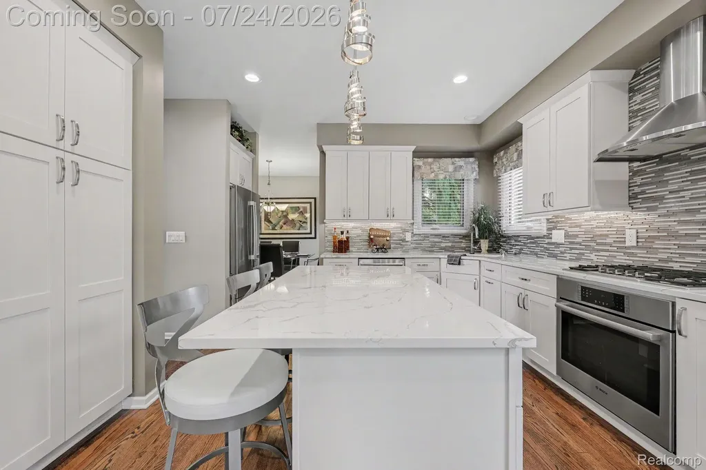 12201 Chandler Drive Plymouth Charter Township MI 48170