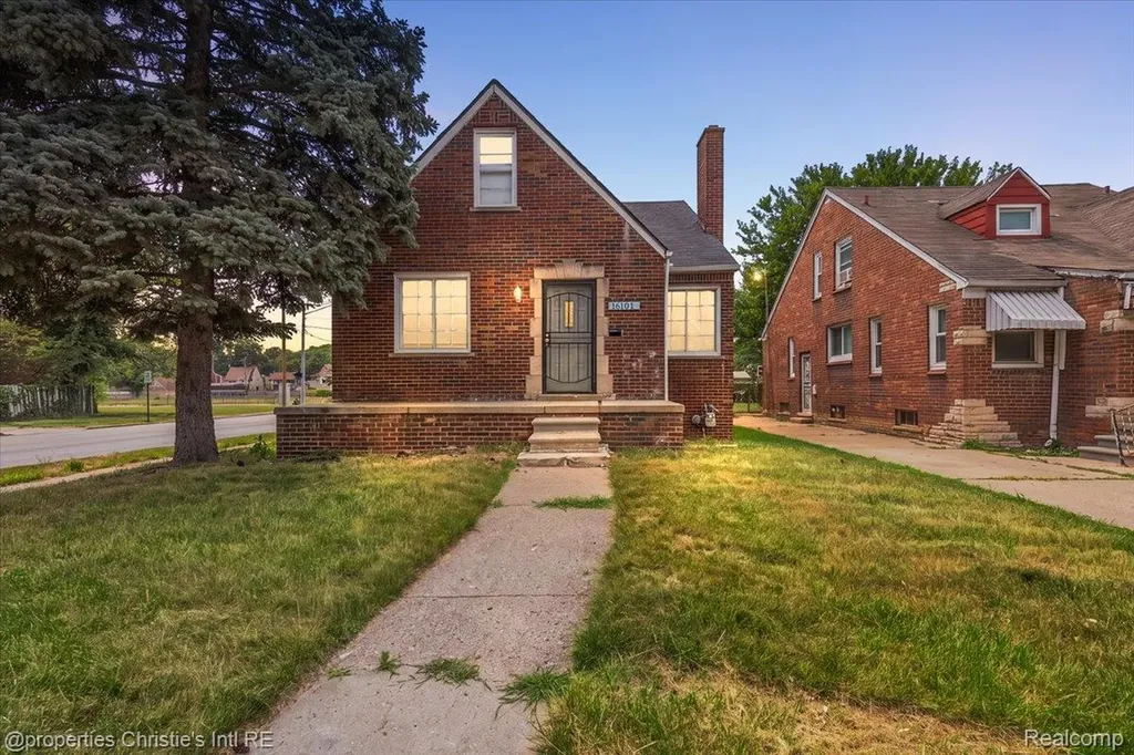 16101 Fenmore Street Detroit City MI 48235