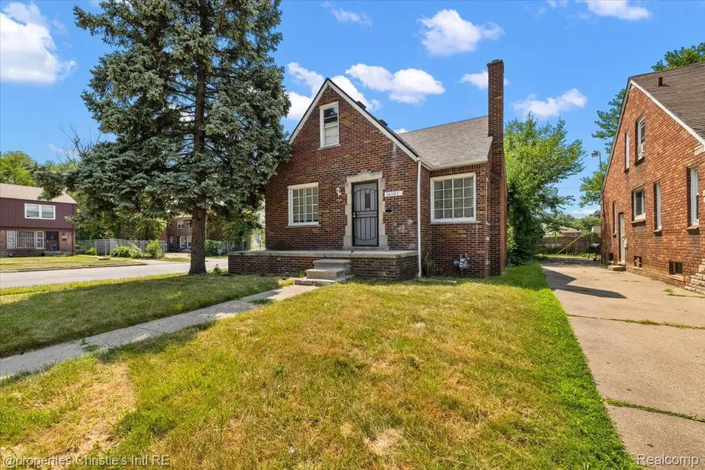 16101 Fenmore Street Detroit City MI 48235