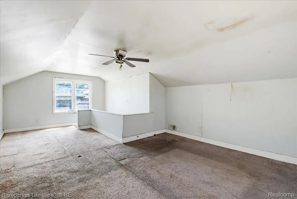 16101 Fenmore Street Detroit City MI 48235