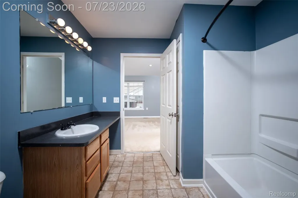 10117 Island Lake Drive Taylor City MI 48180