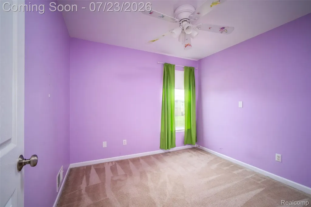 10117 Island Lake Drive Taylor City MI 48180