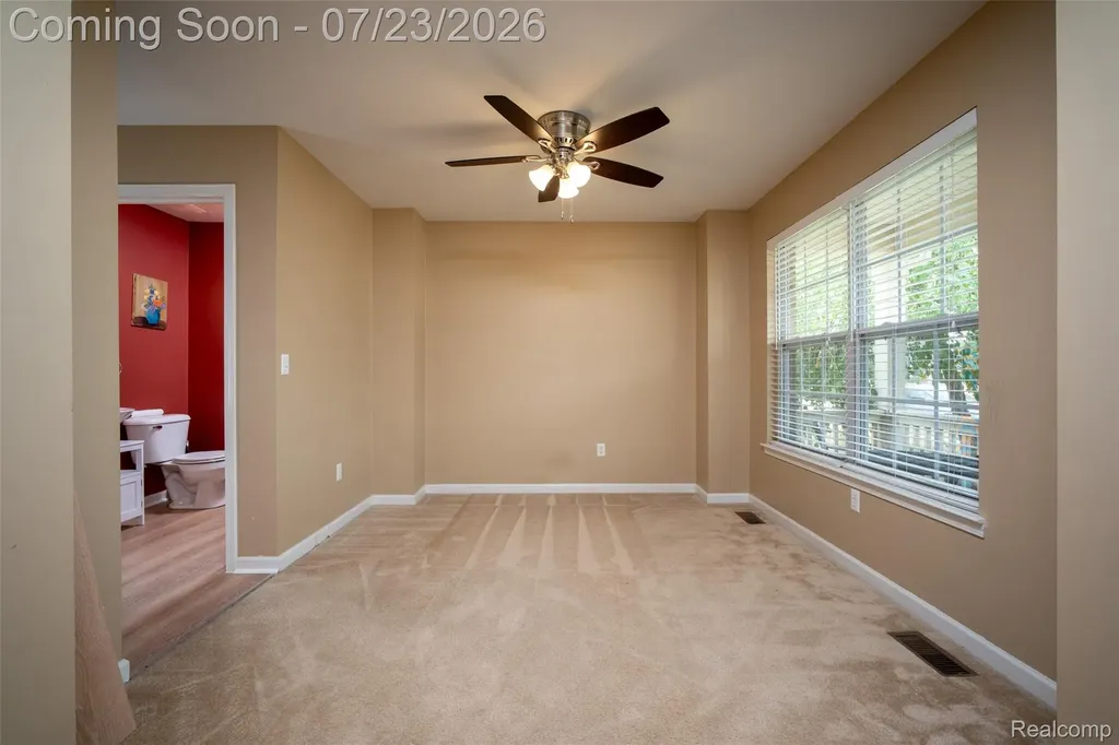 10117 Island Lake Drive Taylor City MI 48180