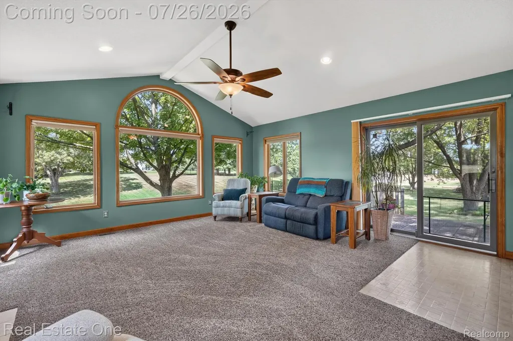 7255 Hall Road Springfield Charter Township MI 48350