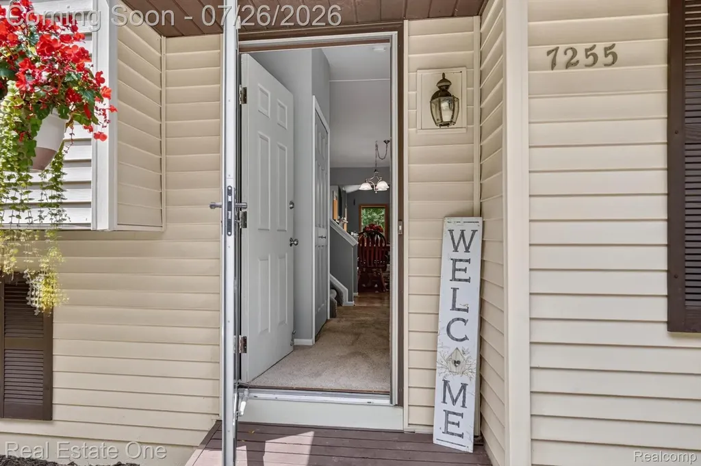 7255 Hall Road Springfield Charter Township MI 48350