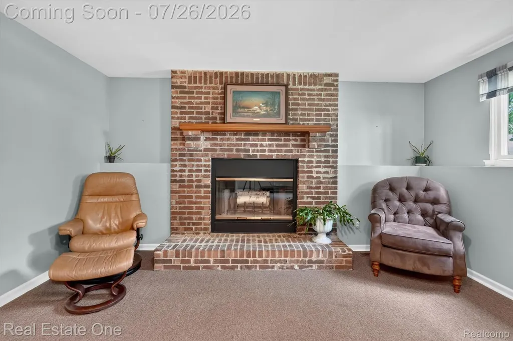 7255 Hall Road Springfield Charter Township MI 48350
