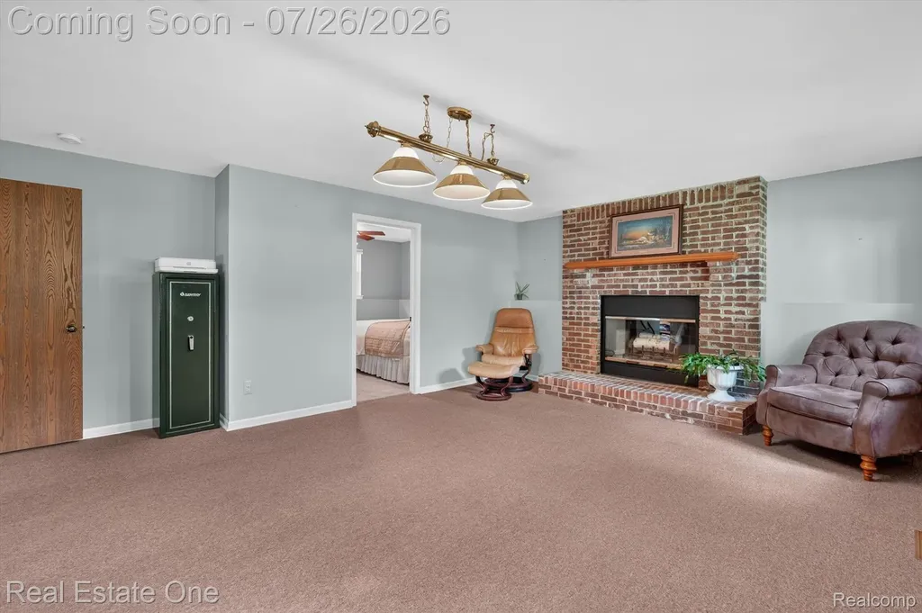 7255 Hall Road Springfield Charter Township MI 48350