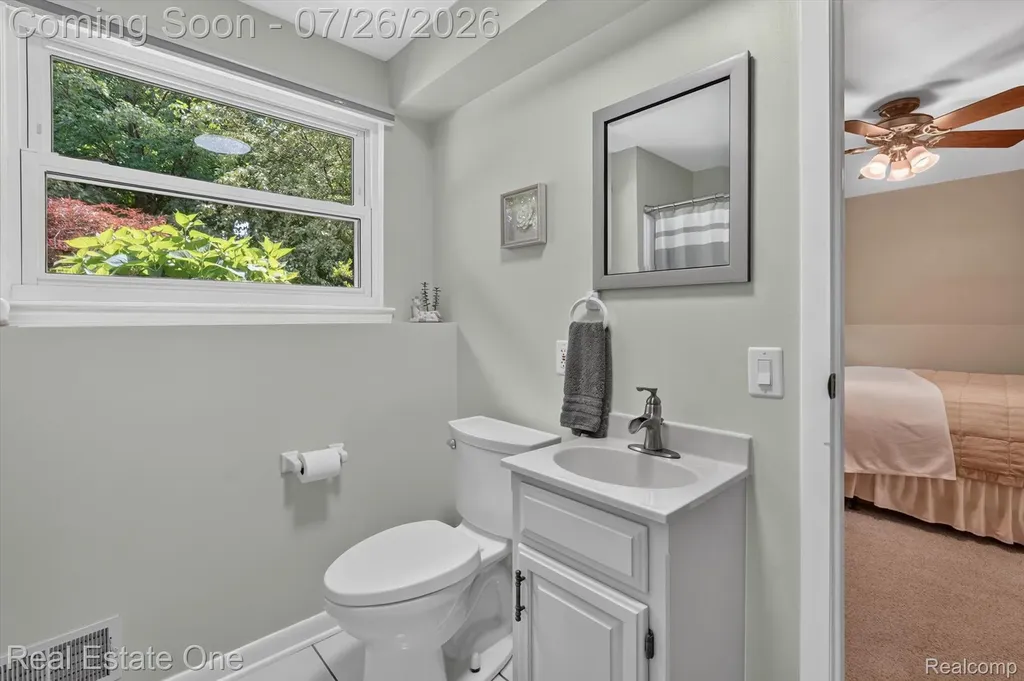 7255 Hall Road Springfield Charter Township MI 48350