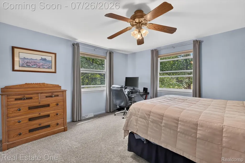 7255 Hall Road Springfield Charter Township MI 48350