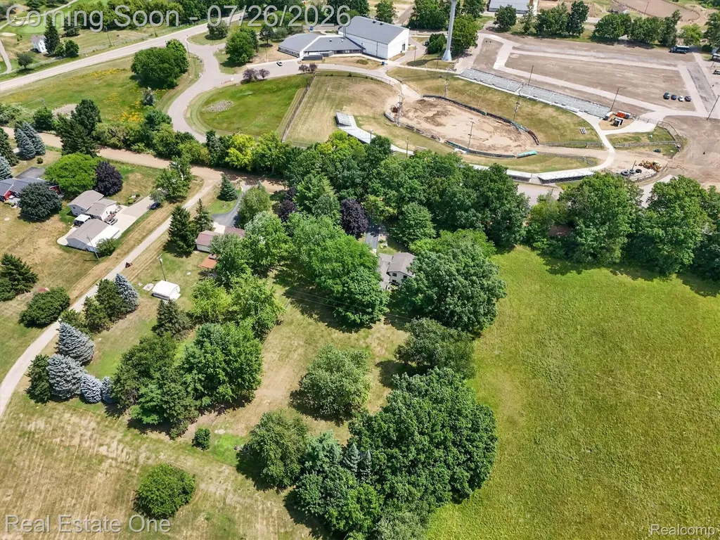 7255 Hall Road Springfield Charter Township MI 48350
