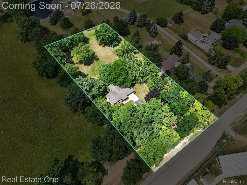 7255 Hall Road Springfield Charter Township MI 48350