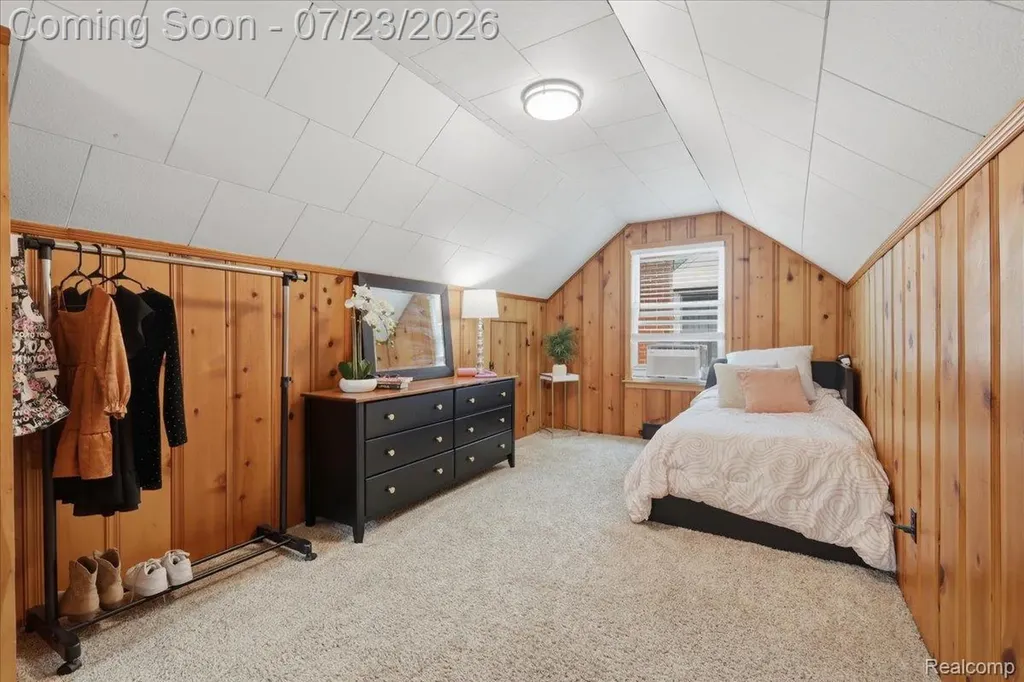 3221 Ferris Avenue Royal Oak City MI 48073