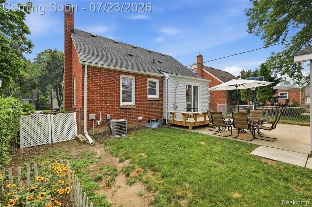 3221 Ferris Avenue Royal Oak City MI 48073
