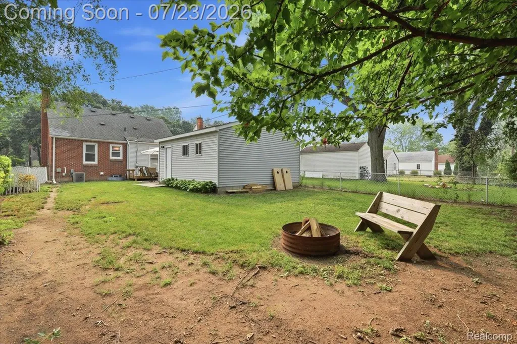 3221 Ferris Avenue Royal Oak City MI 48073