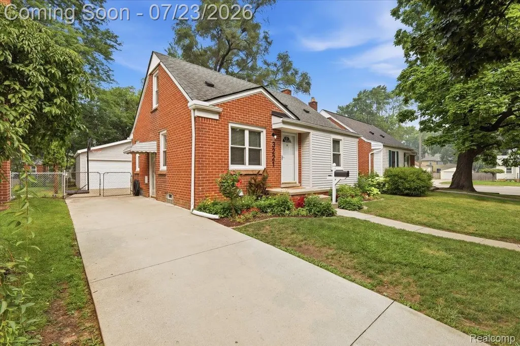 3221 Ferris Avenue Royal Oak City MI 48073