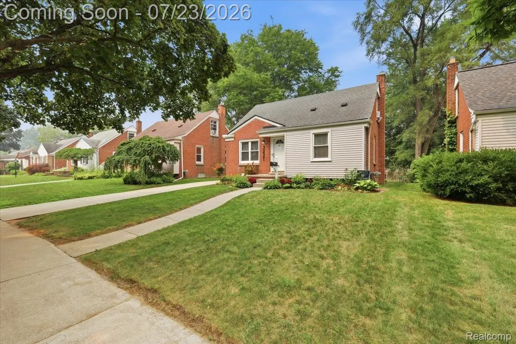 3221 Ferris Avenue Royal Oak City MI 48073