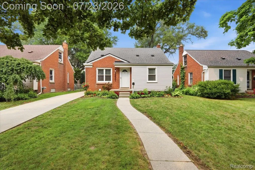 3221 Ferris Avenue Royal Oak City MI 48073