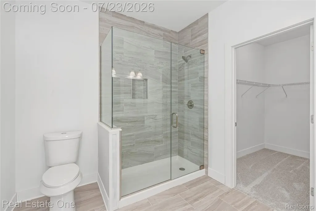 7453 Village Court Springfield Charter Township MI 48350