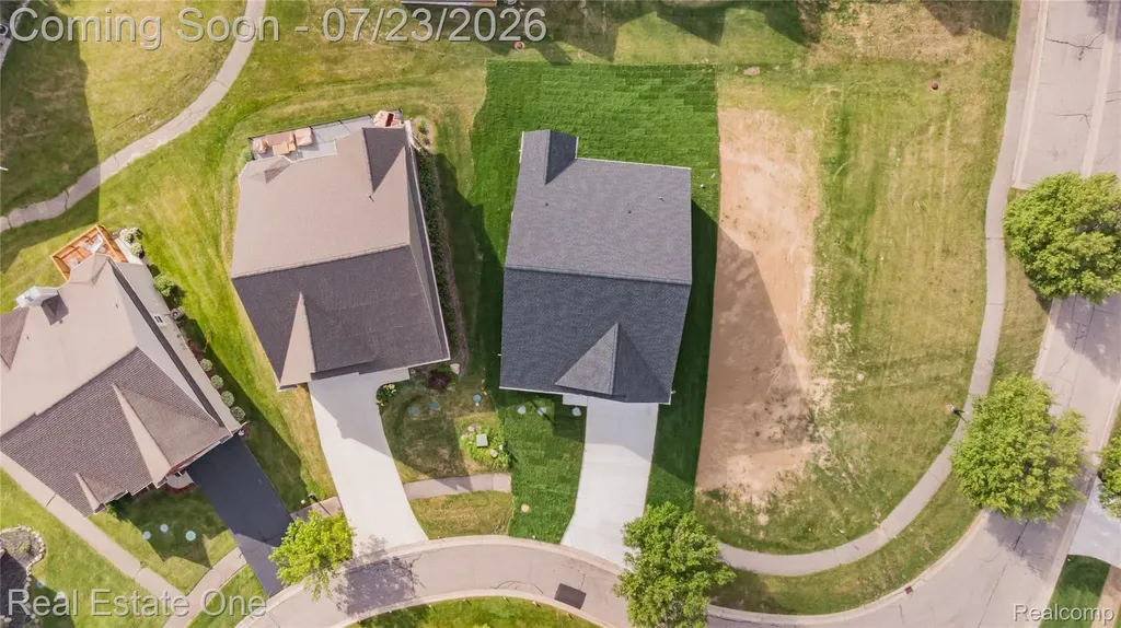 7453 Village Court Springfield Charter Township MI 48350