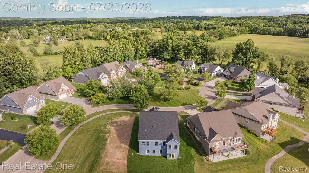 7453 Village Court Springfield Charter Township MI 48350