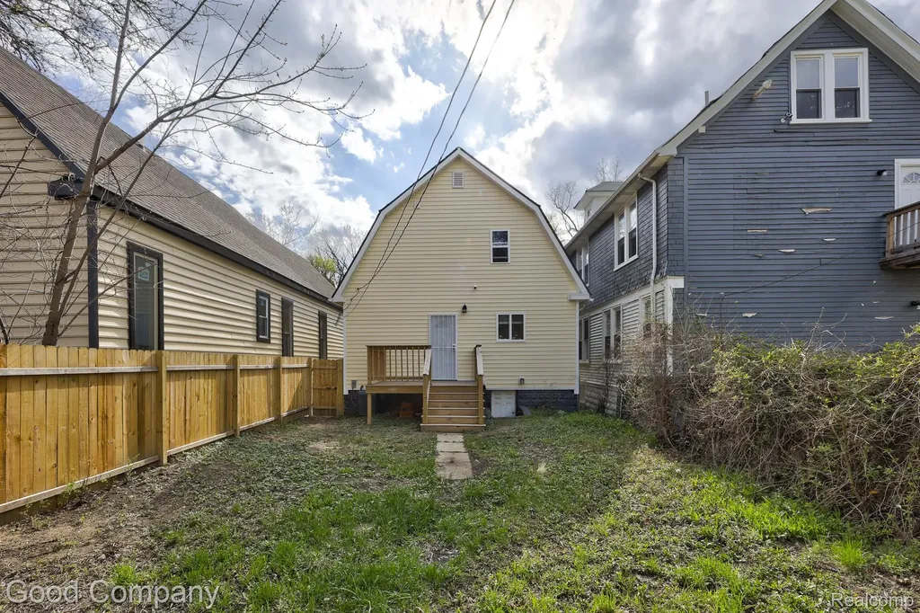 9578 Oakland Street Detroit City MI 48211