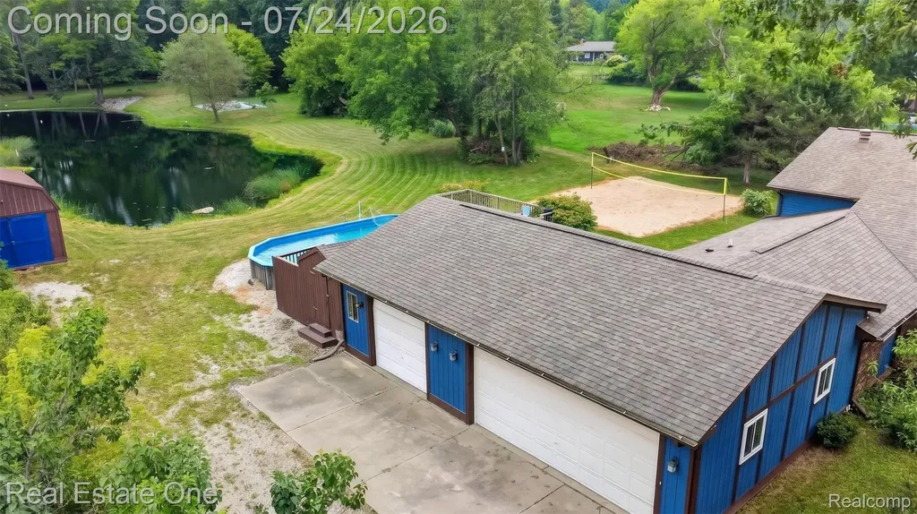 11201 Horton Road Groveland Township MI 48442