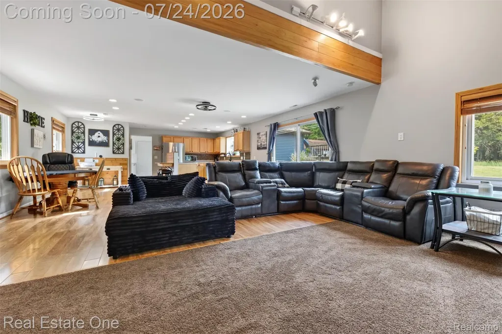11201 Horton Road Groveland Township MI 48442