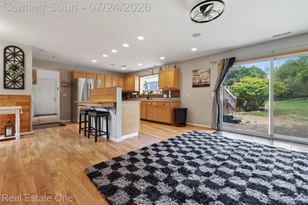 11201 Horton Road Groveland Township MI 48442