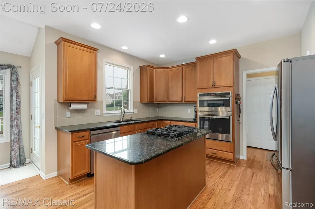 24859 Terra Del Mar Drive Novi City MI 48374