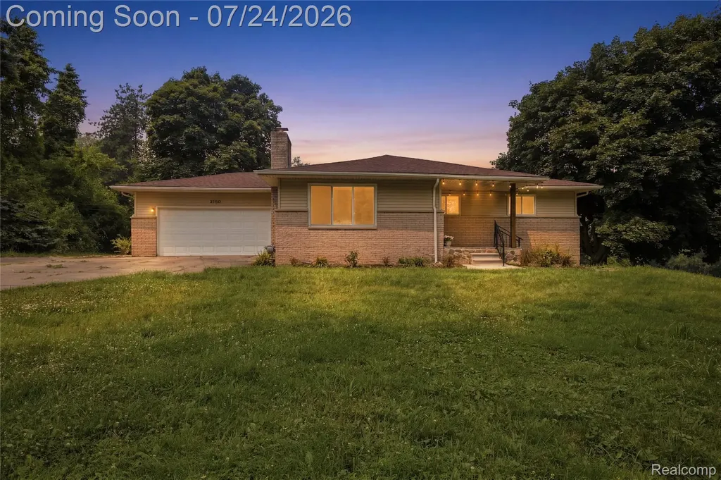 4700 Indianwood Court Independence Charter Township MI 48348