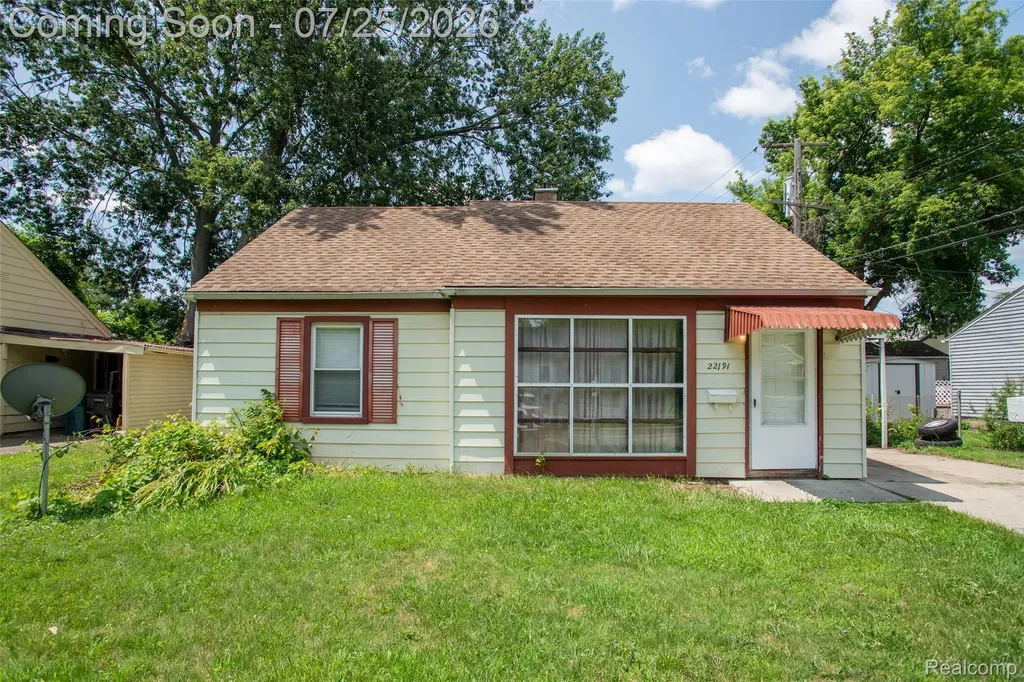22191 Condon Street Oak Park City MI 48237