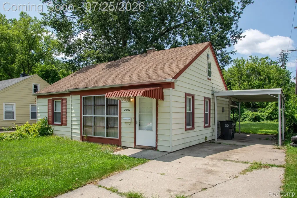 22191 Condon Street Oak Park City MI 48237