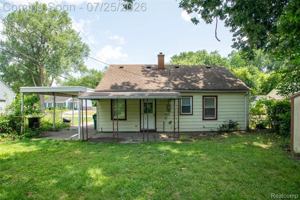 22191 Condon Street Oak Park City MI 48237